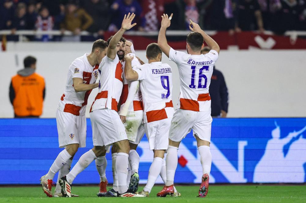 港隊奪三冠 港隊奪三冠